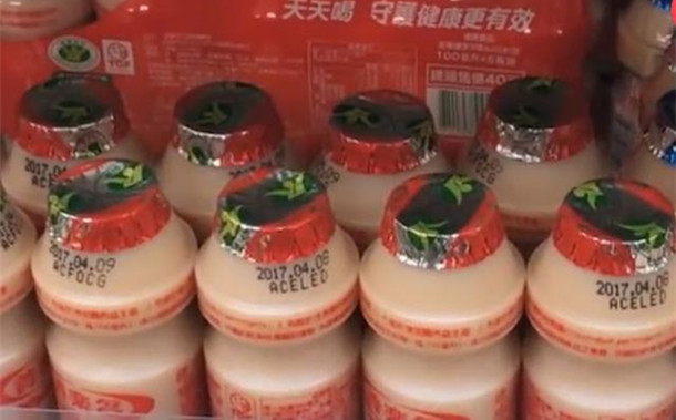 不靠电商，一瓶2.2元的酸奶年赚40亿，一半中国人以为是中国品牌
