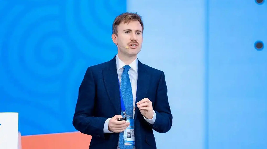 专访IAA全球公共政策副主席Geraint Lloyd-Taylor：AI降低了广告创作成本，但没有降低合规风险