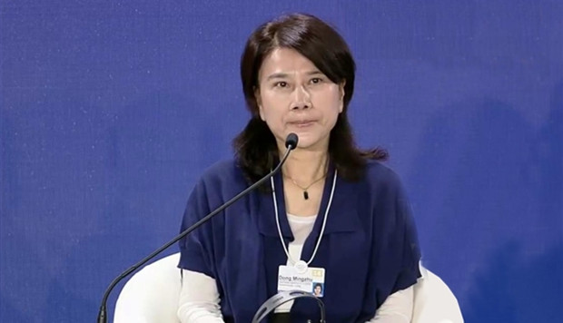 董明珠谈&ldquo;空调十年免费包修&rdquo;：没企业敢跟 格力实力的象征