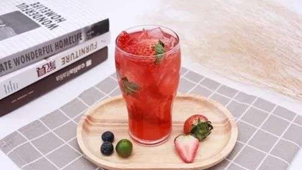 奈雪的茶、喜茶被点名：违规使用人工色素