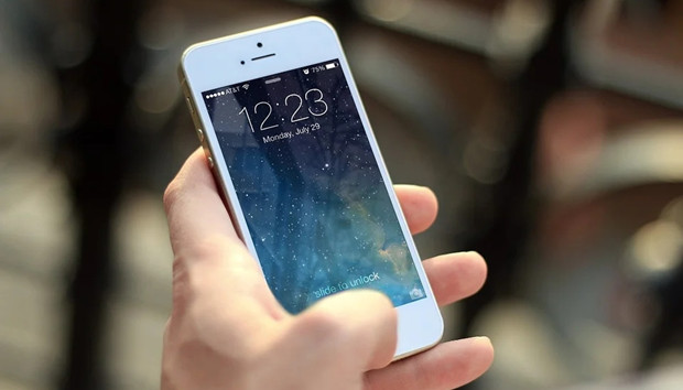 不忘8年老用户！iPhone 5s/6更新系统：苹果这波良心