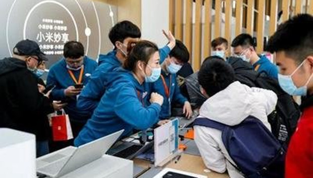 手机行业&ldquo;内卷&rdquo;严重 疯狂开店真为赚钱？