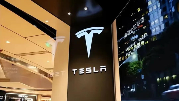 特斯拉中国取消三场招聘活动，此前马斯克表示暂停全球招聘