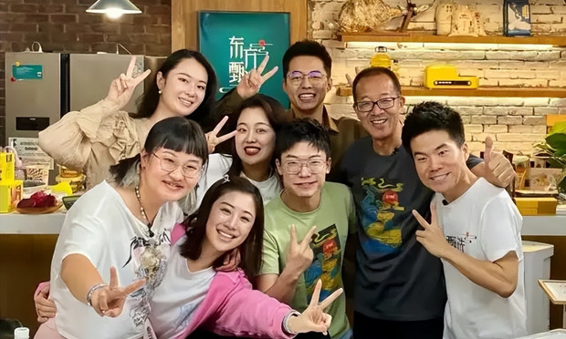 俞敏洪：未来会开新东方电商学院，让董宇辉等著名主播去上课
