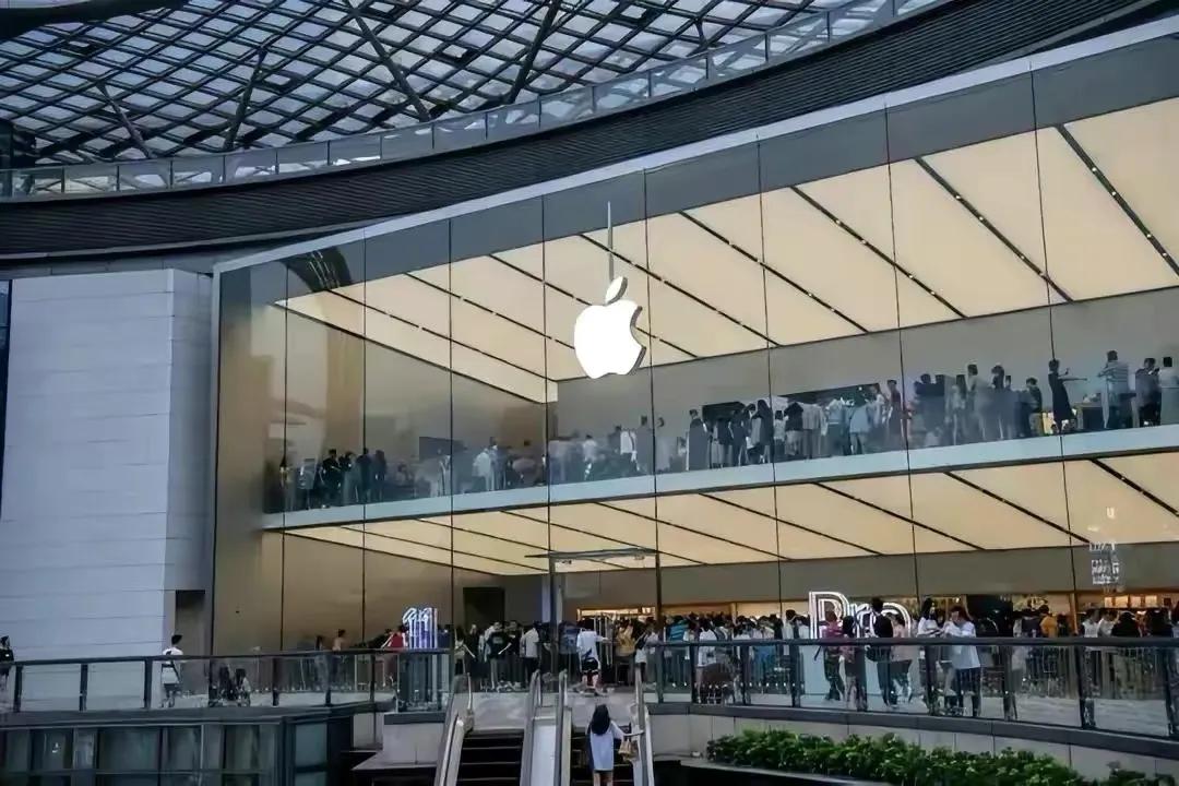 苹果承认将增加系统广告，年底前投放新App Store广告位