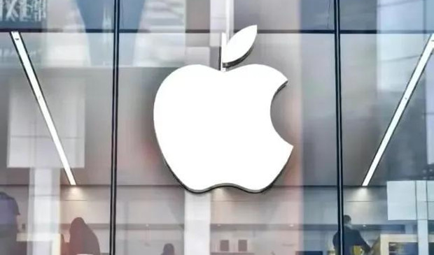 库克称果粉愿意高价买iPhone手机