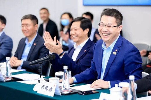 小米&ldquo;唢呐&rdquo;卢伟冰的新剧本