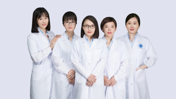 &ldquo;五个女博士&rdquo;大起底：广告曾被北大&ldquo;打假&rdquo;