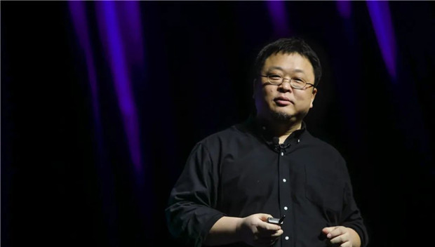 罗永浩吐槽：&ldquo;子公司&rdquo;的iPhone 15跟14不会有什么区别