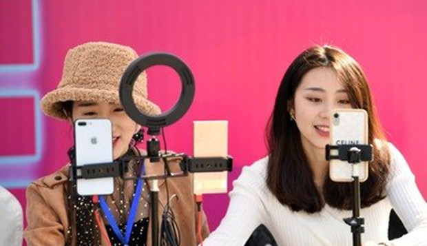 直播销售靠什么打动消费者