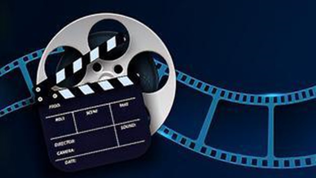 监管工作人员提醒微短剧制作者应避免炫富题材