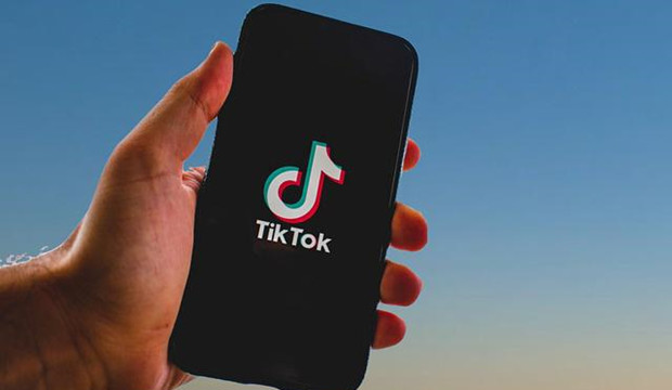 TikTok向创作者付费以提高其搜索水平
