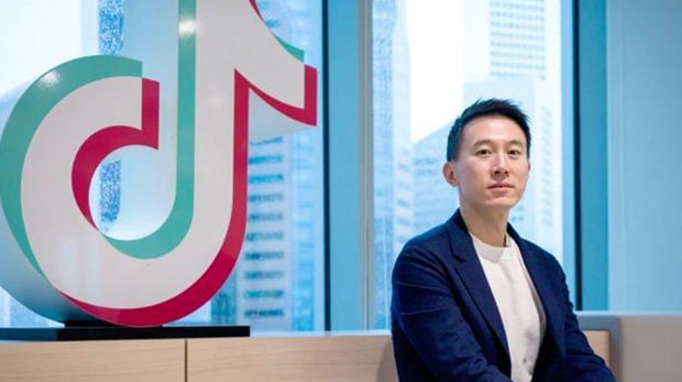 周受资回应TikTok争议：坚守价值，不惧噪音！