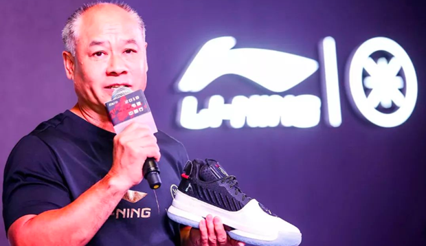 李宁与中科院签约：将共同开发李宁防暴雨双透纳米科技