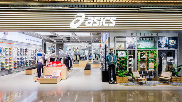 ASICS亚瑟士北京城市形象店于三里屯太古里全新启幕