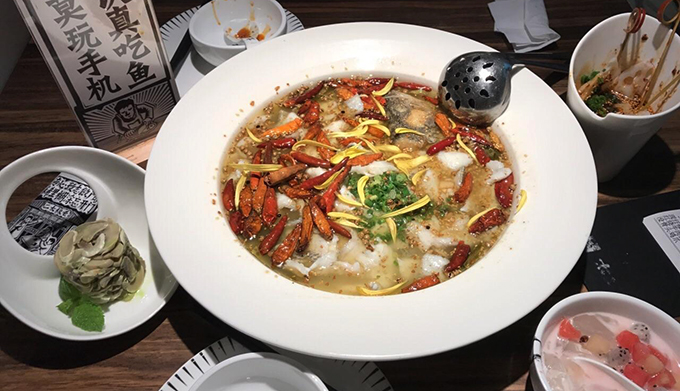 从太二酸菜鱼，读懂中国的网红连锁餐厅
