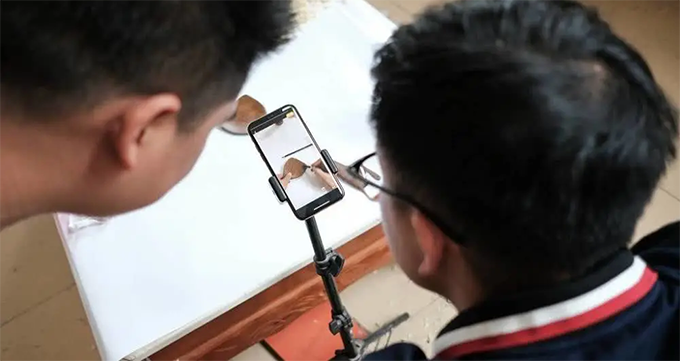做短视频的自媒体该如何生存？