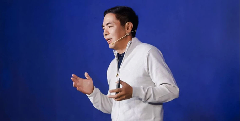张小龙：我们不会看用户聊天记录，将推出微信自有的输入法