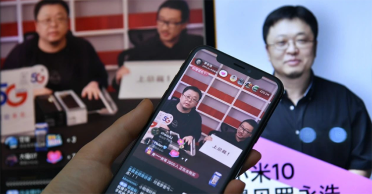 罗永浩，抖音PK快手的掘金秀头牌