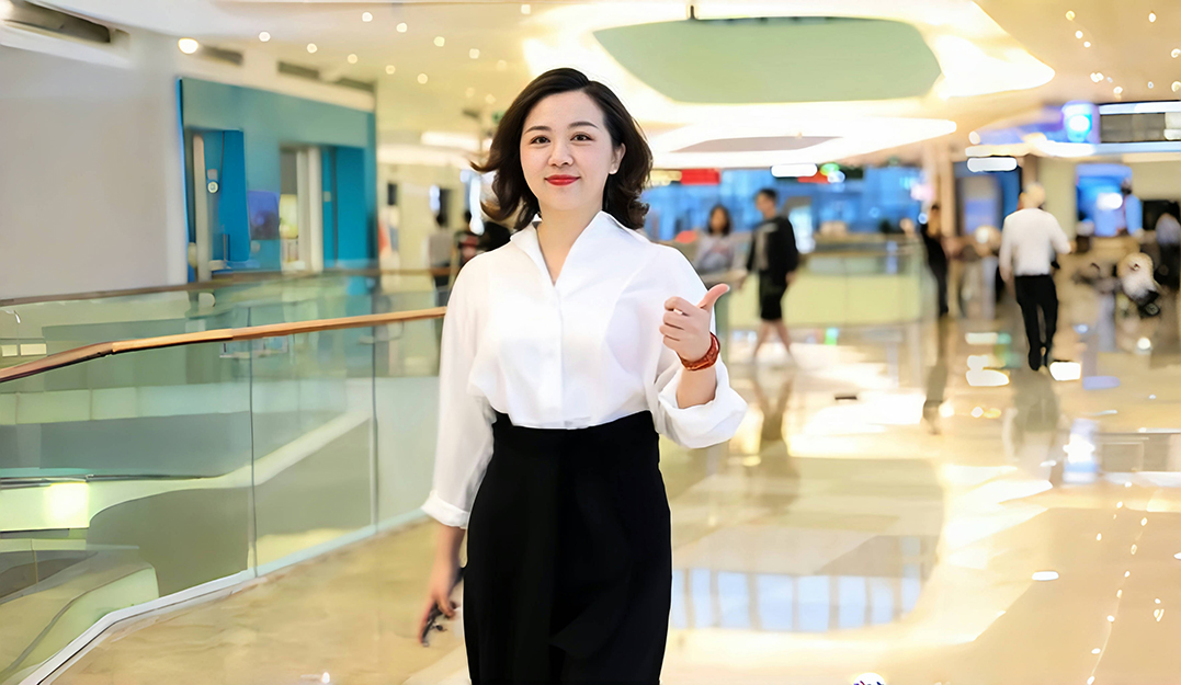 姚伟雄将不再担任安踏集团时尚运动品牌群 CEO 职务，江艳女士接任